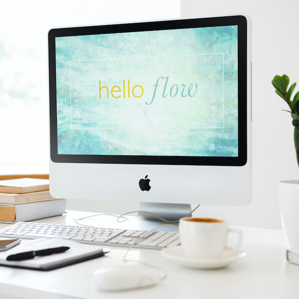 hello flow course imac creative desk books sq